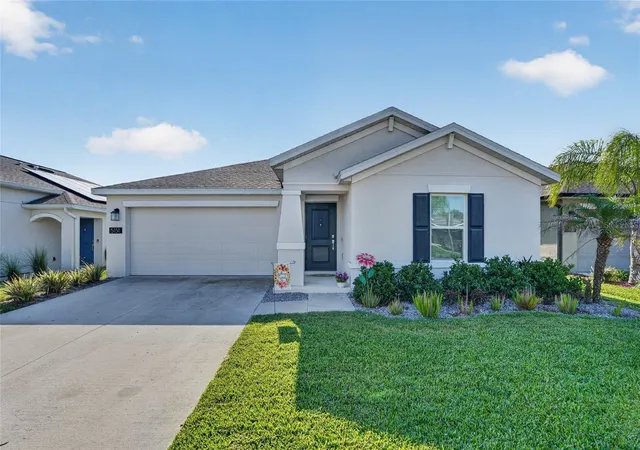 Photo 4 of Single family home for sale at 5151 Four Strand Ct, Saint Cloud, FL 34772 | MLS# O6417767 | Listing updated on 2026-09-19