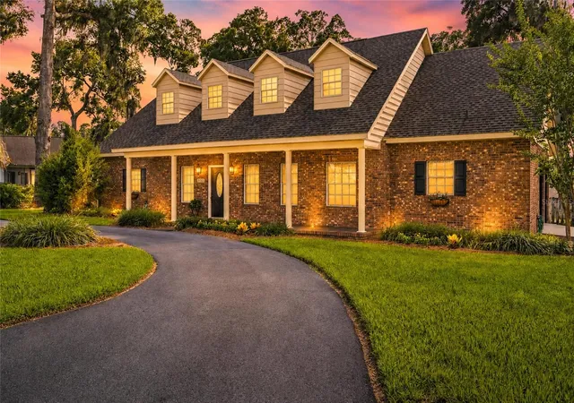1st image of 3220 Se 21st Ave, Ocala, FL 34471 | MLS# OM726851
