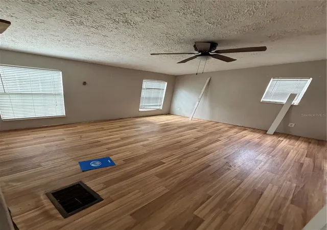 4th image of 11455 Nw 110Th Ave, Reddick, FL 32686 | MLS# OM726853