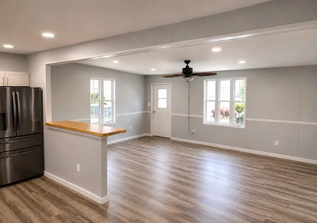 2nd image of 7111 142nd Ave N #Lot 101, Largo, FL 33771 | MLS# A4697391