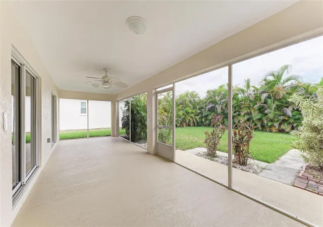 Photo 4 of Single family home for sale at 3213 45th Avenue E, Bradenton, FL 34203 | MLS# A4697393 | Listing updated on 2026-10-06