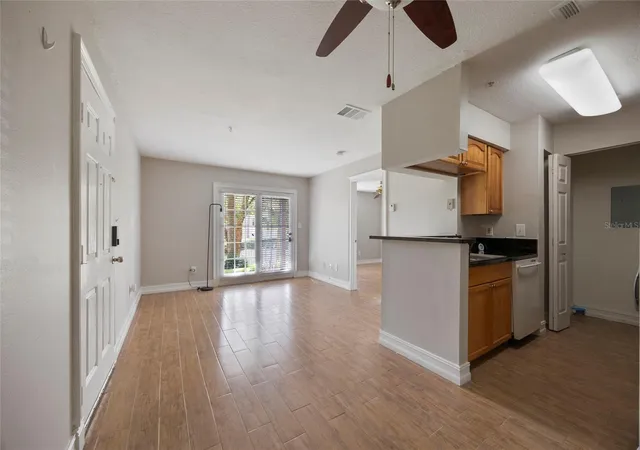 Homes for sale in Altamonte Springs, FL | 241 Afton Sq #103, Altamonte Springs, FL 32714 | MLS# O6417786