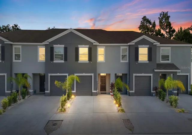 2nd image of 5052 Captain Davis Dr, Wimauma, FL 33598 | MLS# TB8520320