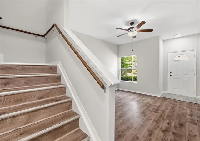3rd image of 7560 Plantation Cir, Bradenton, FL 34201 | MLS# TB8520327