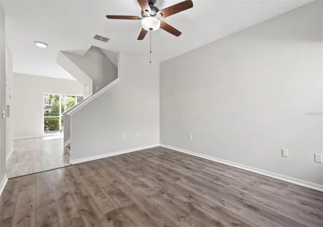 4th image of 7560 Plantation Cir, Bradenton, FL 34201 | MLS# TB8520327