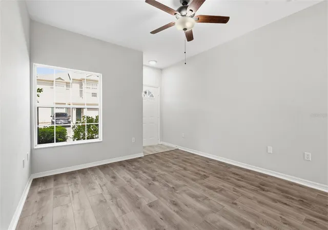 5th image of 7560 Plantation Cir, Bradenton, FL 34201 | MLS# TB8520327