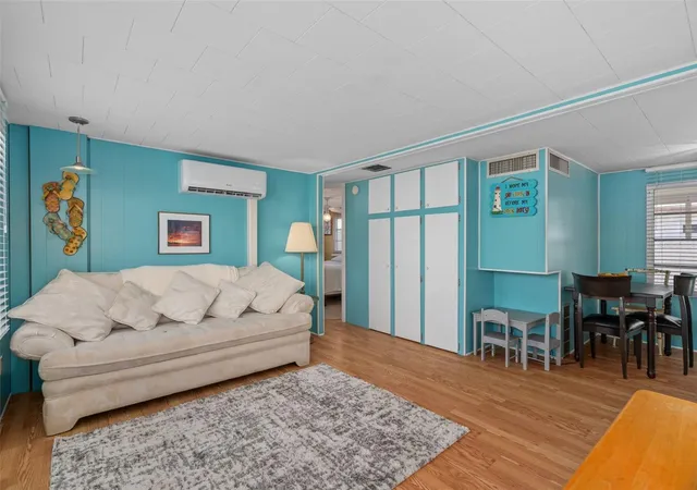 5th image of 4851 W Gandy Blvd #B9L36, Tampa, FL 33611 | MLS# TB8520332
