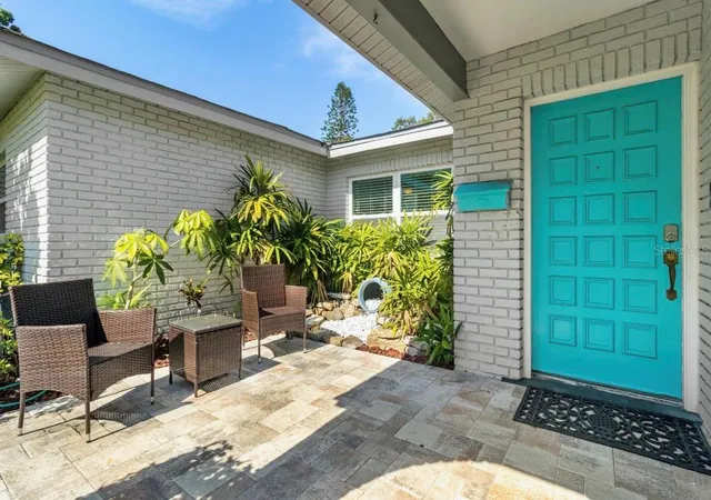 Photo 2 of Single family home for sale at 5127 Caesar Way S, Saint Petersburg, FL 33712 | MLS# TB8520333 | Listing updated on 2026-08-05