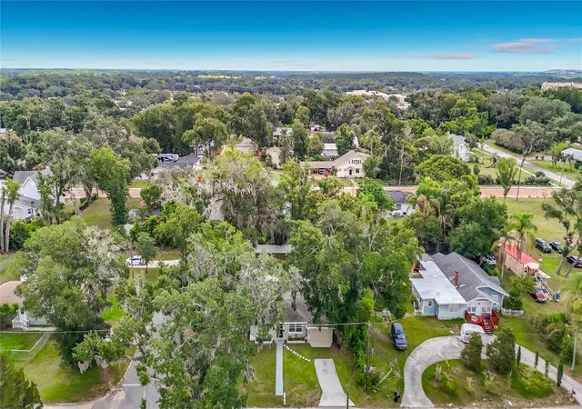 Photo 2 of Single family home for sale at 14402 13th Street, Dade City, FL 33523 | MLS# TB8520358 | Listing updated on 2026-09-23
