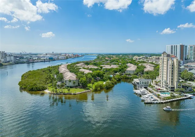 Condo for sale at 724 Coral Reef Dr, TAMPA, FL 33602 | MLS# TB8520365