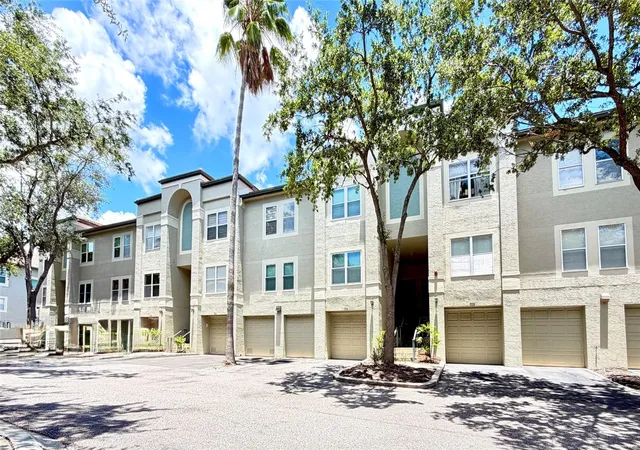Photo 2 of Condo for sale at 724 Coral Reef Dr, Tampa, FL 33602 | MLS# TB8520365 | Listing updated on 2026-08-31