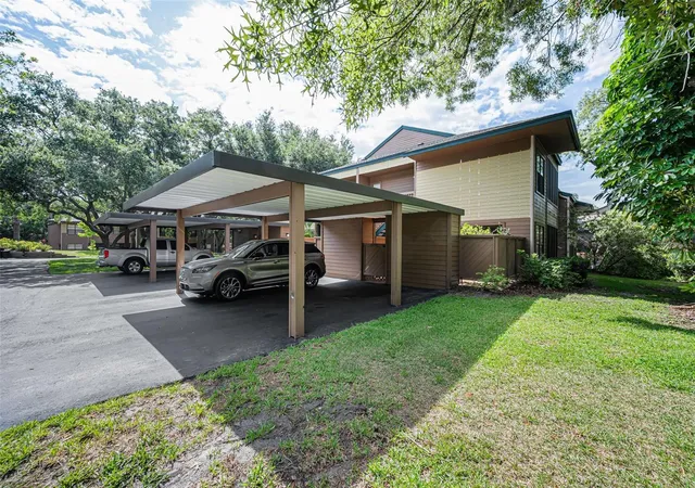 2nd image of 2205 Lennox Rd E #2205, Palm Harbor, FL 34683 | MLS# TB8520366