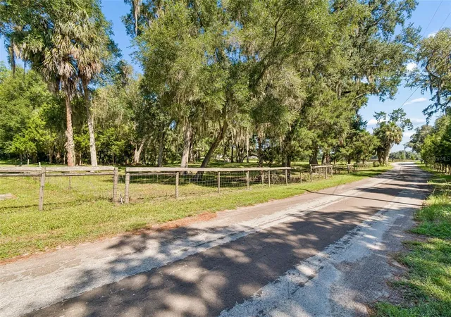 5th image of 8800 S Steed Ter, Floral City, FL 34436 | MLS# TB8520367