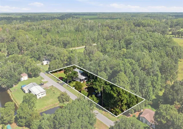 3rd image of 22925 Sw 117Th St, Dunnellon, FL 34431 | MLS# OM726864