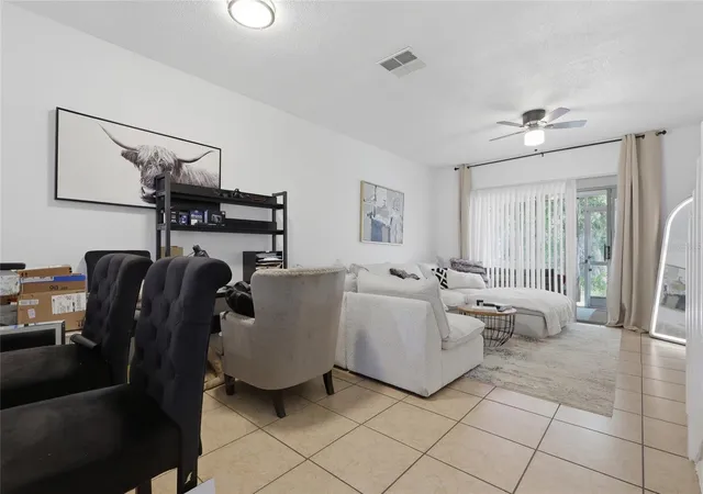 Photo 4 of Townhouse for sale at 30029 Granda Hills Ct, Wesley Chapel, FL 33543 | MLS# TB8520369 | Listing updated on 2026-08-11