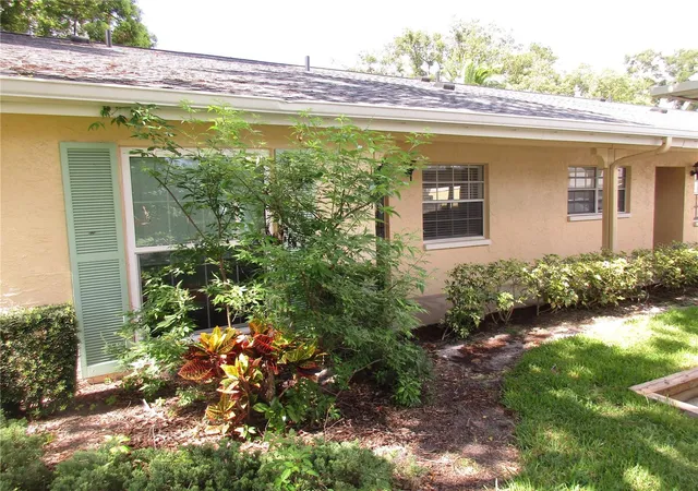 4th image of 2465 Northside Dr #1901, Clearwater, FL 33761 | MLS# TB8520372