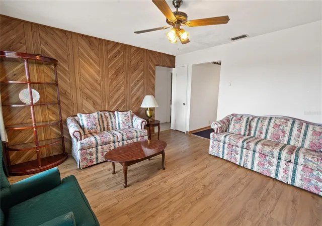 4th image of 245 Alturas Rd, Bartow, FL 33830 | MLS# L4962854