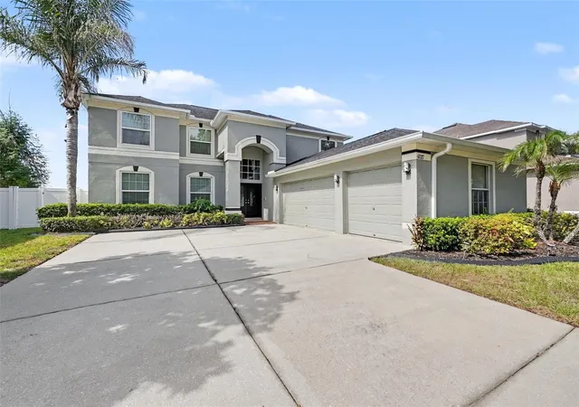 2nd image of 4227 Balington Dr, Valrico, FL 33596 | MLS# TB8520387
