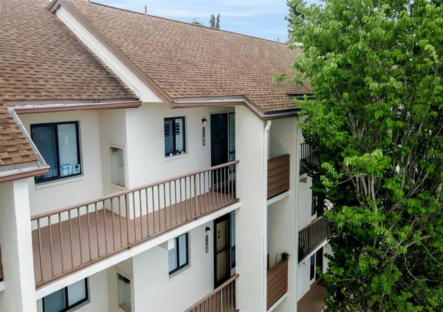 42nd image of 1142 Bird Bay Wy #301, Venice, FL 34285 | MLS# A4697402
