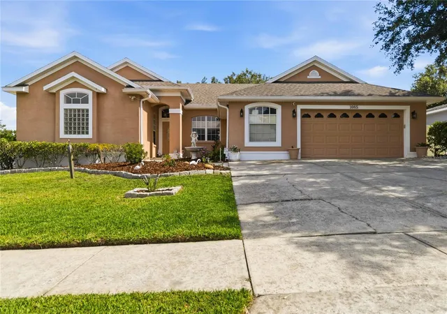 Photo 1 of Sale Pending at 1085 Chase Dr, Winter Garden, FL 34787 | MLS# O6417827 | Listing updated on 2026-09-02