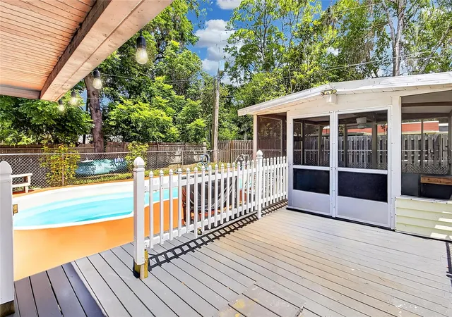 4th image of 1822 Sw 42Nd Ave, Gainesville, FL 32608 | MLS# GC541287