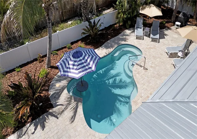 3rd image of 110 Palm Ave, Anna Maria, FL 34216 | MLS# A4697404