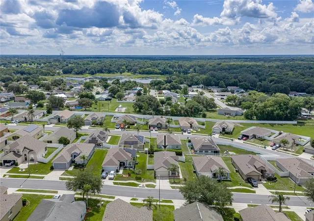 Photo 2 of Single family home for sale at 7552 Jeno St, Zephyrhills, FL 33540 | MLS# TB8520406 | Listing updated on 2026-08-10