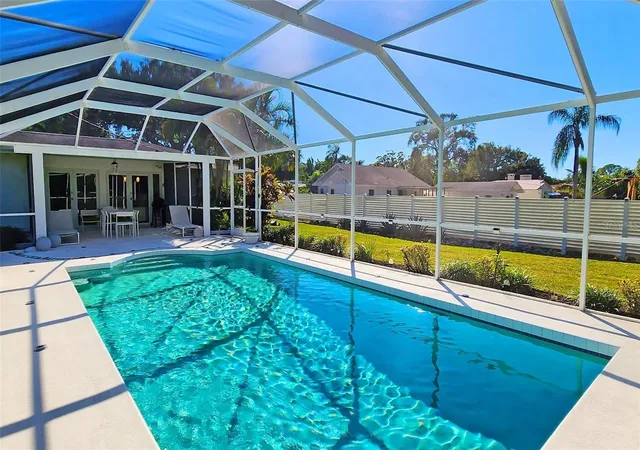 Photo 3 of Single family home for sale at 329 Bernard Ave, Sarasota, FL 34243 | MLS# A4697412 | Listing updated on 2026-09-27