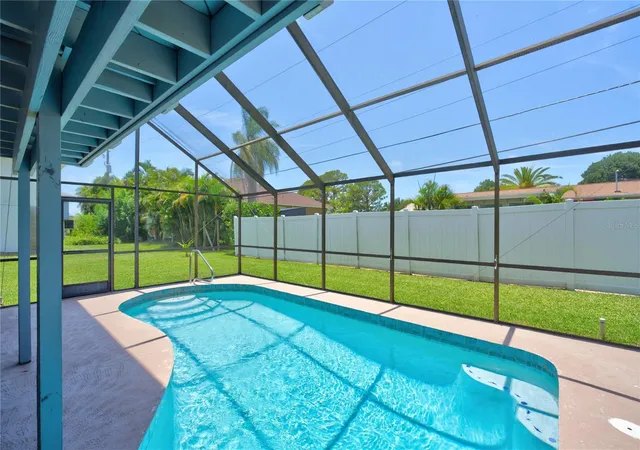 Photo 3 of Single family home for sale at 1194 Linden Rd, Venice, FL 34293 | MLS# N6144751 | Listing updated on 2026-10-03