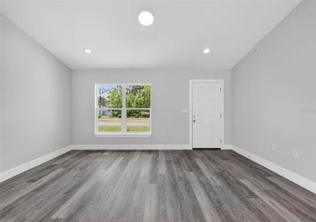 Photo 4 of Single family home for sale at 13155 SW 70th Court, Ocala, FL 34473 | MLS# OM726878 | Listing updated on 2026-09-02