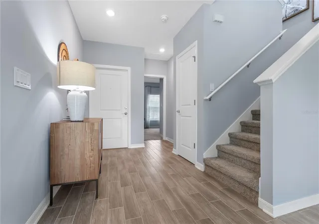 Photo 3 of Single family home for sale at 1185 Sand Trap Ct, Daytona Beach, FL 32124 | MLS# O6417856 | Listing updated on 2026-06-30