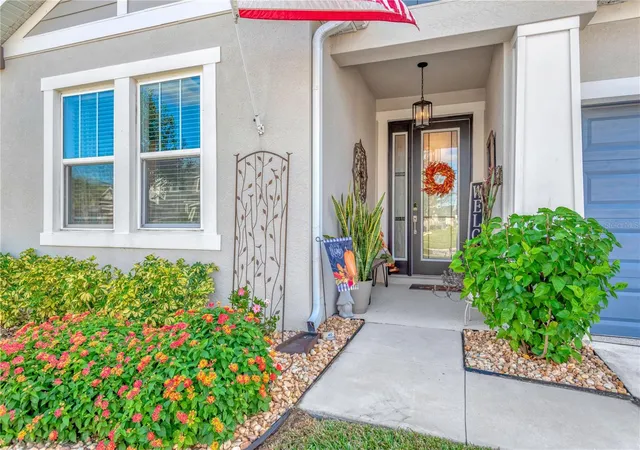 2nd image of 7213 Talamore Dr, Wesley Chapel, FL 33545 | MLS# TB8520460
