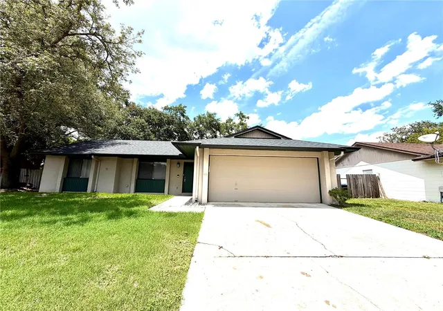 Photo 1 of Single family home for sale at 3349 Sassafras Ct, Orlando, FL 32810 | MLS# S5152093 | Listing updated on 2026-08-22