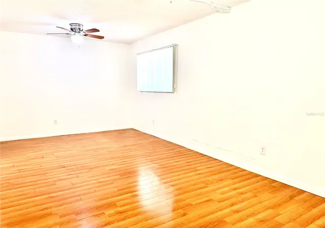Photo 3 of Single family home for sale at 3349 Sassafras Ct, Orlando, FL 32810 | MLS# S5152093 | Listing updated on 2026-08-22