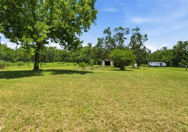 Homes for sale in Inverness, FL | 2419 E Stage Coach Trl, Inverness, FL 34452 | MLS# W7886836