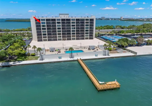 Photo 1 of Sale Pending at 7100 Sunshine Skyway Ln S #703, Saint Petersburg, FL 33711 | MLS# TB8520472 | Listing updated on 2026-10-11