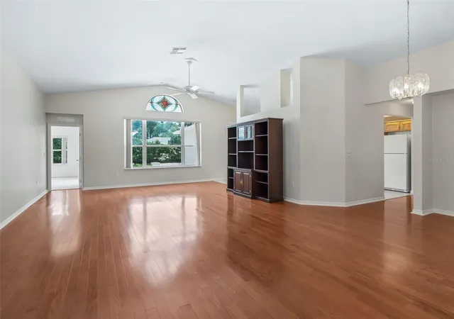 Photo 4 of Single family home for sale at 6318 SW 117th Loop, Ocala, FL 34476 | MLS# G5113953 | Listing updated on 2026-08-31