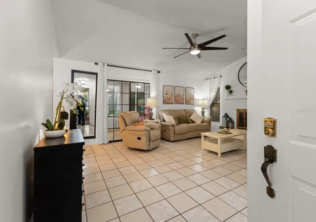 Homes for sale in Deltona, FL | 1943 Dupont Ct, Deltona, FL 32725 | MLS# O6417897