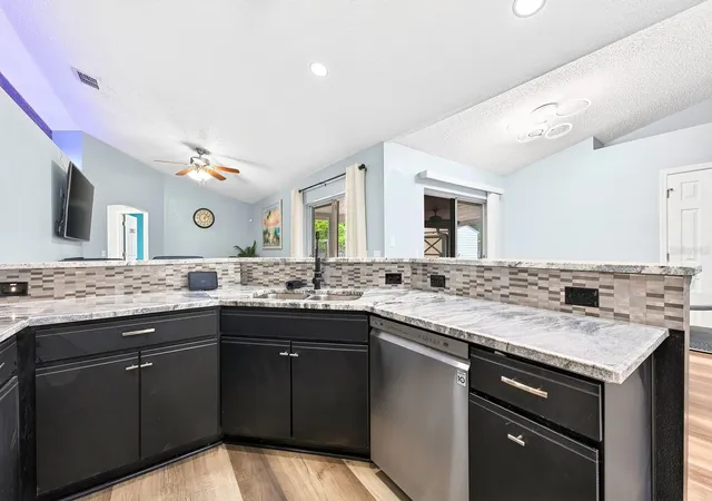 Photo 3 of Single family home for sale at 3147 Utah Dr, Deltona, FL 32738 | MLS# O6417904 | Listing updated on 2026-08-25
