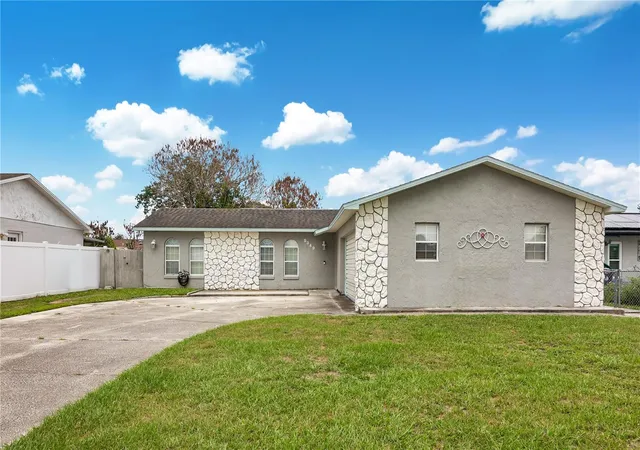 Photo 1 of Single family home for sale at 5349 Moonglow Blvd, Orlando, FL 32839 | MLS# O6417922 | Listing updated on 2026-09-12