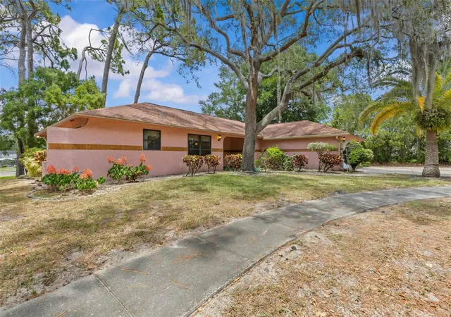 1st image of 505 Village Oak Dr, Tarpon Springs, FL 34689 | MLS# TB8520520