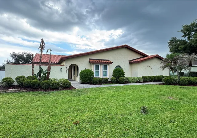 Photo 1 of Single family home for sale at 1809 Stella Ct N, Lakeland, FL 33813 | MLS# L4962864 | Listing updated on 2026-09-13