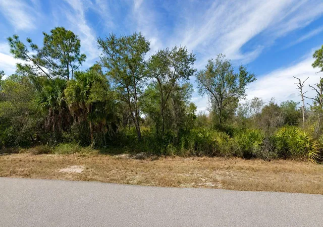 Photo 1 of Land for sale at 4106 Juniper St, Port Charlotte, FL 33948 | MLS# O6417928 | Listing updated on 2026-08-12