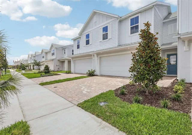 Photo 2 of Sale Pending at 2688 Meadow Crst Dr, Harmony, FL 34773 | MLS# O6417932 | Listing updated on 2026-08-19