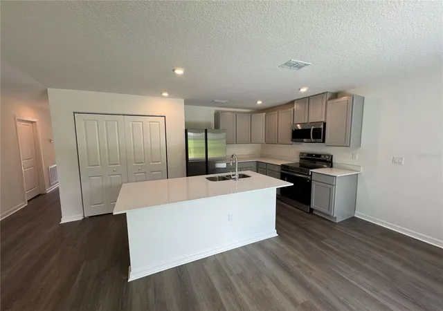Photo 3 of Single family home for sale at 12485 Gulliver Rd, Spring Hill, FL 34609 | MLS# O6417943 | Listing updated on 2026-10-20