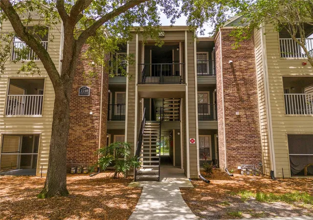 Photo 2 of Condo for sale at 2210 Yankee Pl #316, Orlando, FL 32839 | MLS# O6417946 | Listing updated on 2026-08-27
