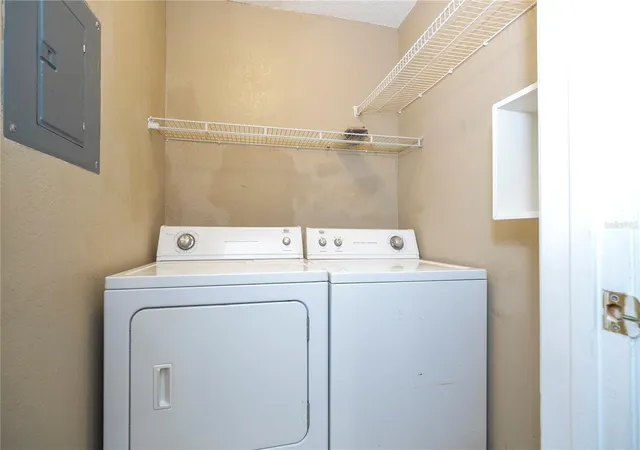 Listing Photo 5 - Condo for sale in building located at 2210 Yankee Pl, Orlando, FL 32839 - Unit #316