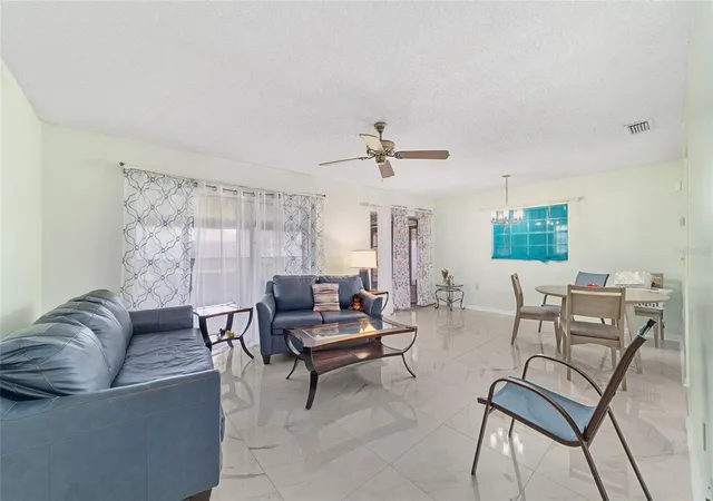 Photo 2 of Single family home for sale at 15083 Sw 43rd Terrace Rd, Ocala, FL 34473 | MLS# OM726903 | Listing updated on 2026-08-05