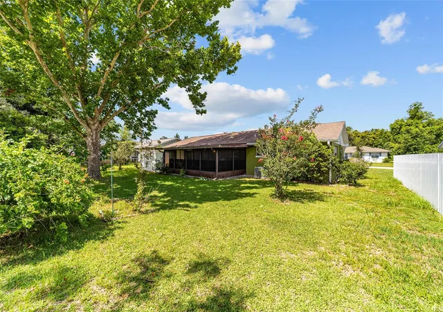 Photo 33 of Single family home for sale at 15083 Sw 43rd Terrace Rd, Ocala, FL 34473 | MLS# OM726903 | Listing updated on 2026-08-05