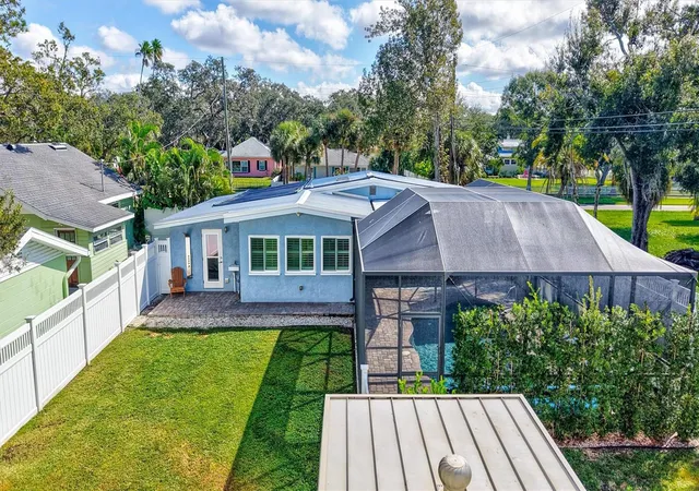 2nd image of 302 S Mayo St, Crystal Beach, FL 34681 | MLS# TB8520558